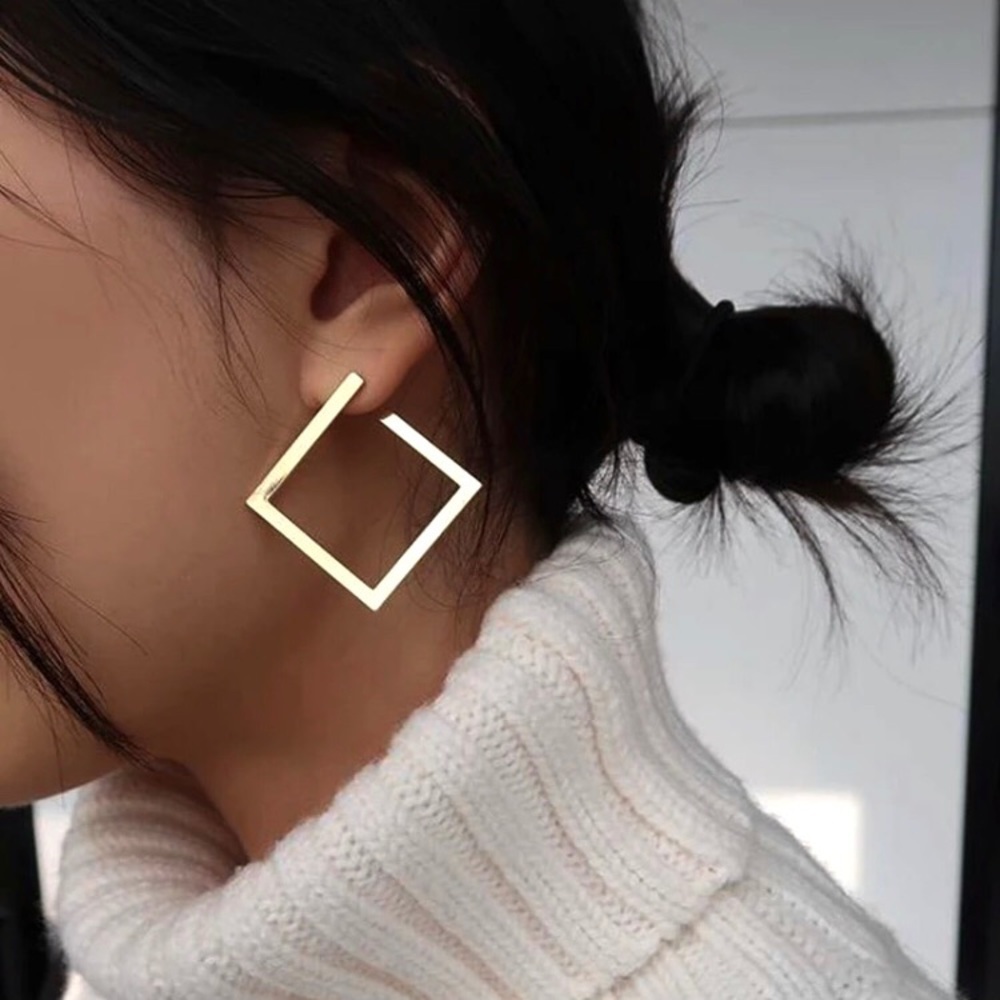“Inclined” Square Geometric Retro Unique Minimalist Simple Stud Earrings - Picture 3 of 11